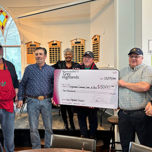 Cheque Presentation to Singhampton Community Centre